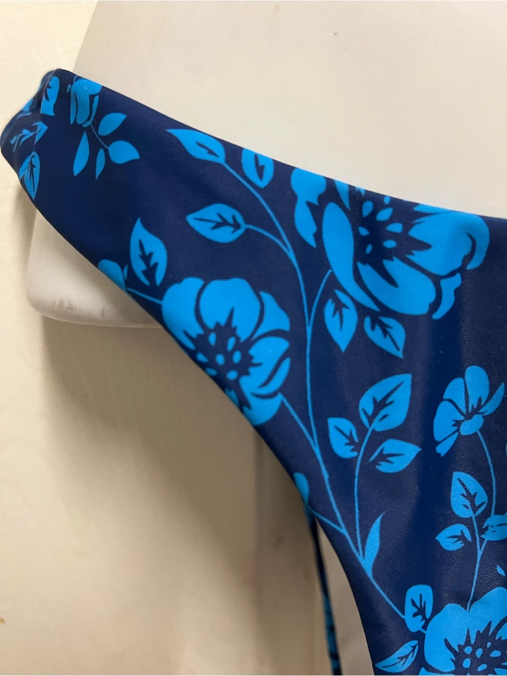 UNBRANDED Blue Floral Bikini Set - Picture 7 of 9
